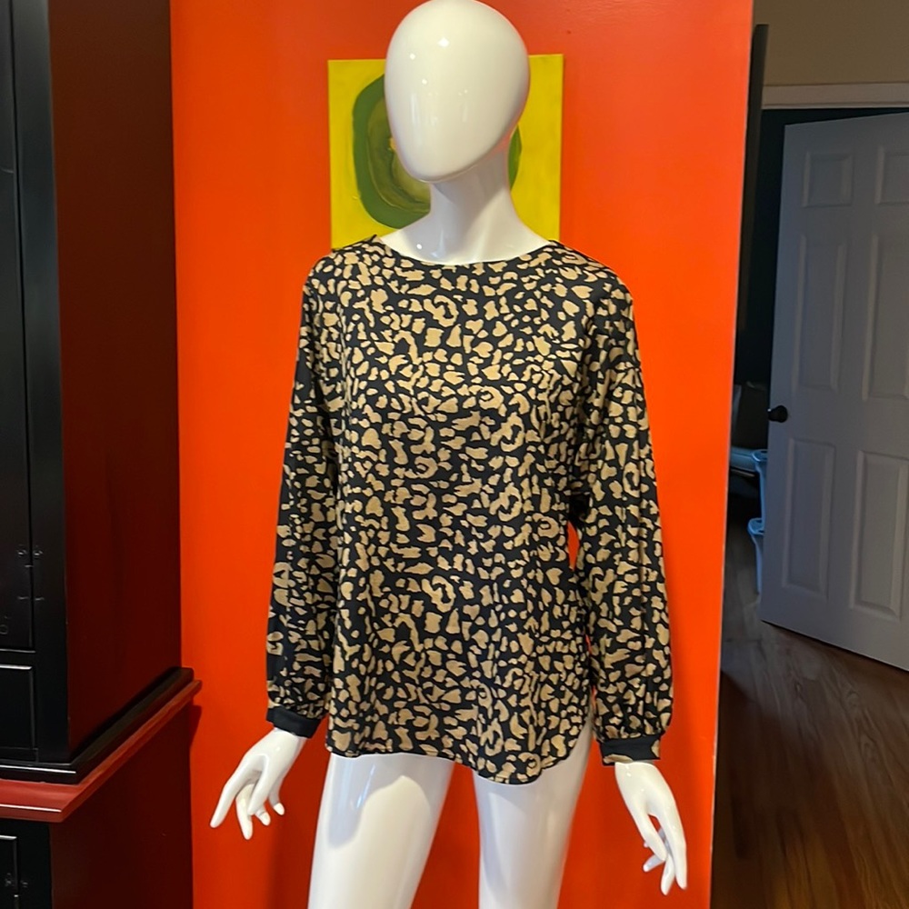 Veronica M Chiffon Abstract Animal Print Blouse Size L